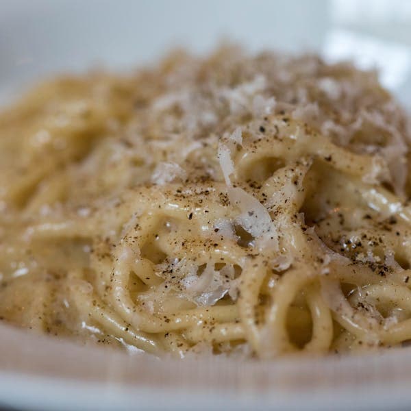 Tonnarelli cacio e pepe